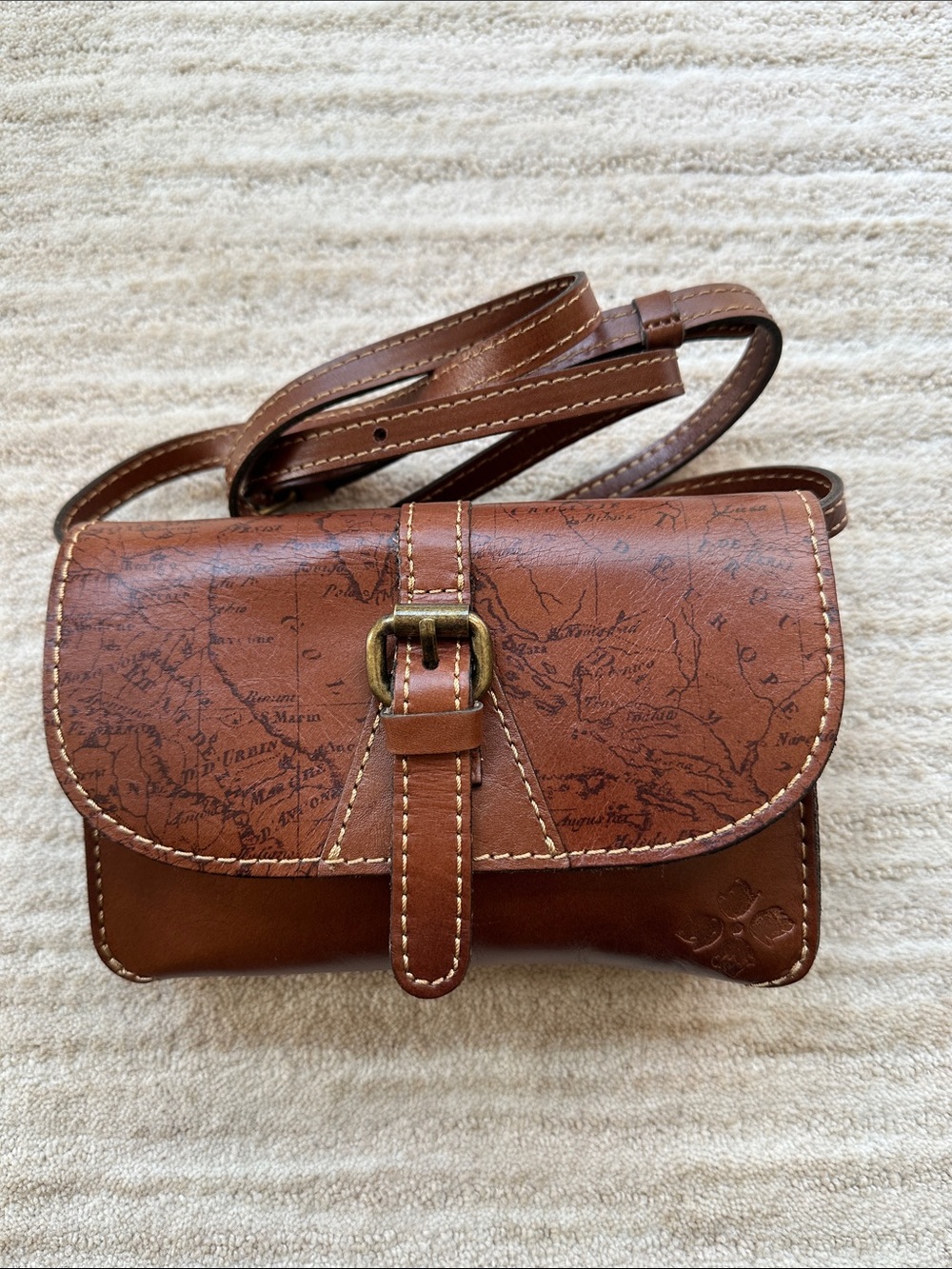 Like New Patricia Nash Torri Crossbody Bag in the Signature Map print